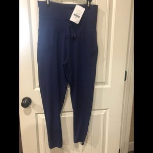Fabletics joggers- lightweight-purple- NWT